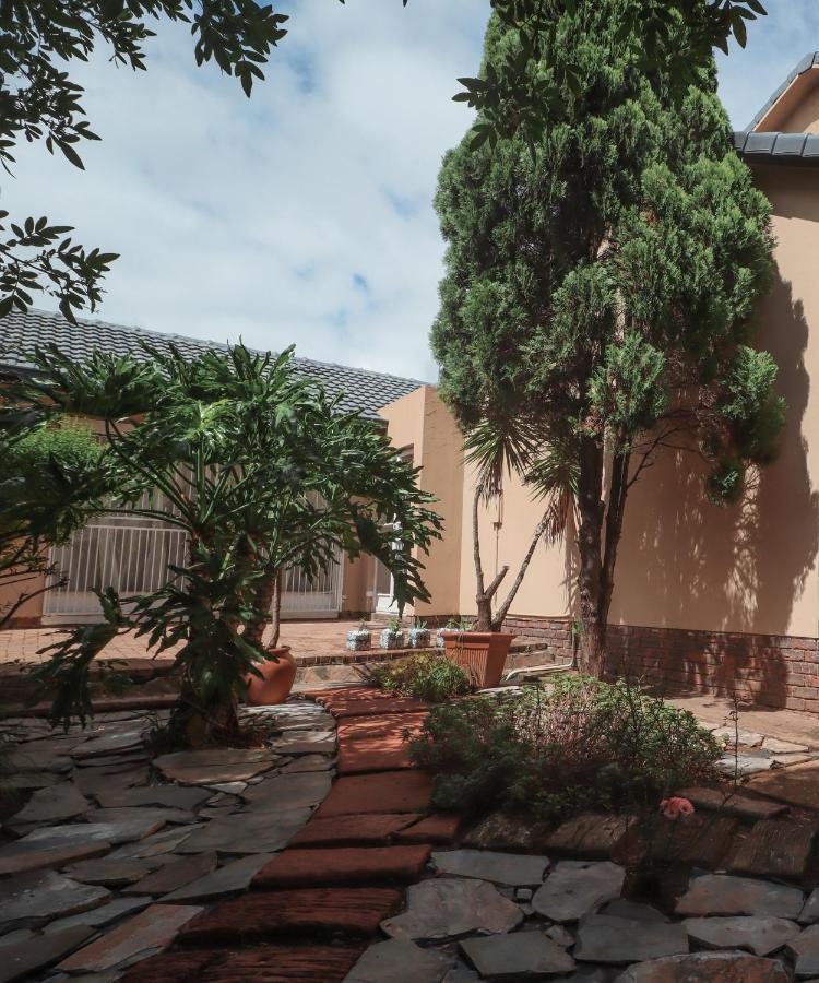 Menlyn Maine: The Exquisite Lunette Pretoria-Noord エクステリア 写真
