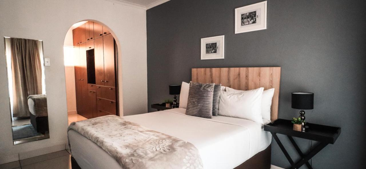 Menlyn Maine: The Exquisite Lunette Pretoria-Noord エクステリア 写真
