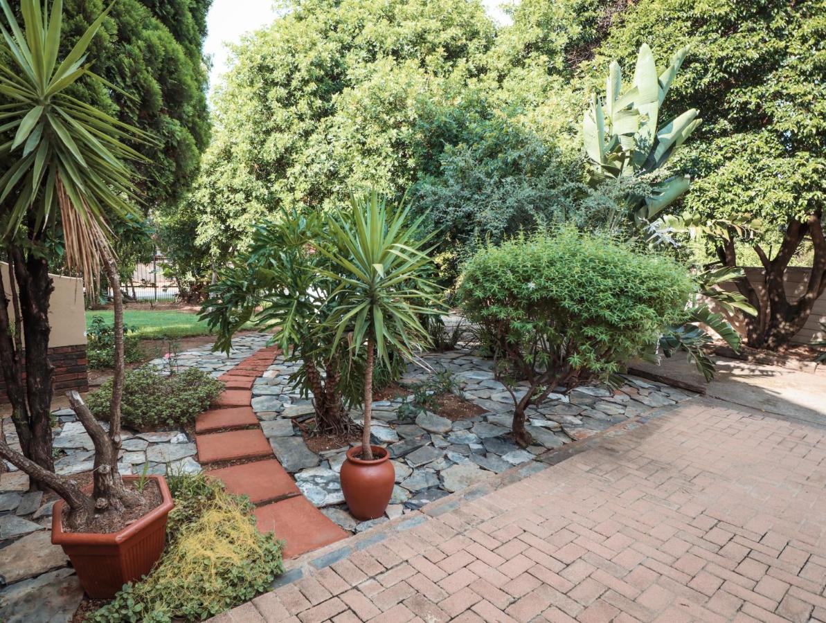 Menlyn Maine: The Exquisite Lunette Pretoria-Noord エクステリア 写真